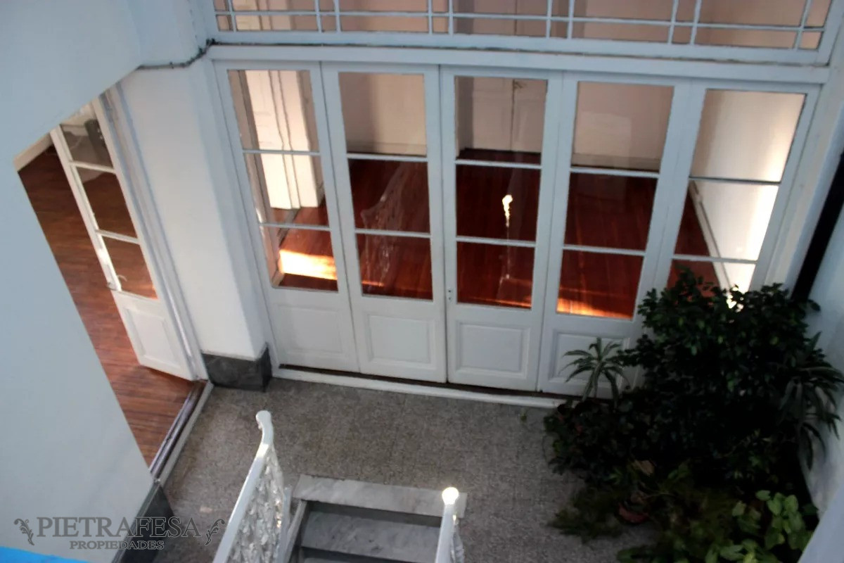 Casa ID.12034 - Casa en venta 2 dormitorios, 1 baño, azotea-Centro 