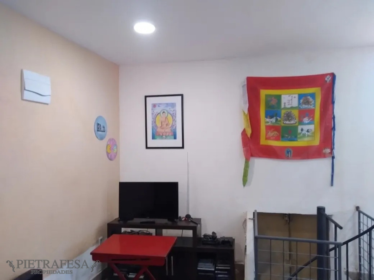 Casa ID.5530 - Casa en venta 2 dormitorios, 1 baño y azotea- Constitución-La Comercial