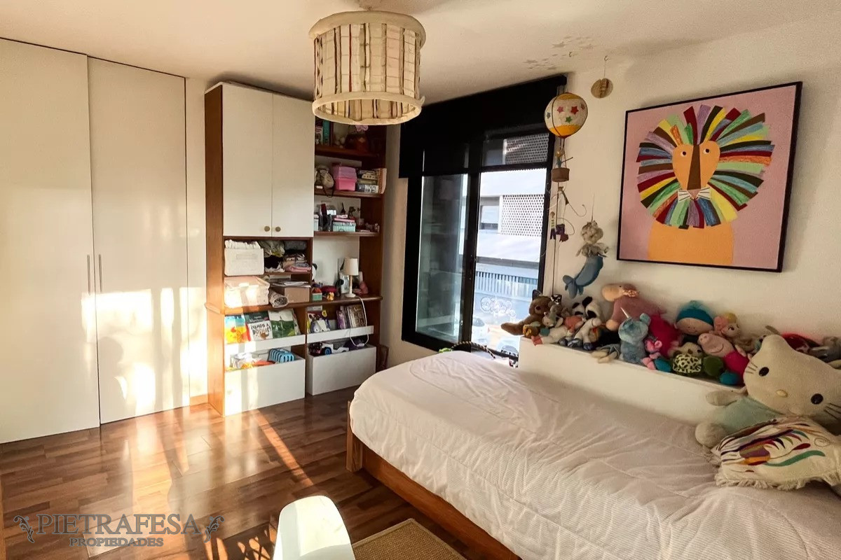 Casa ID.7855 - Casa en venta 3 dormitorios, 2 baños, terraza-Dr. Joaquín Requena-, Parque Rodó