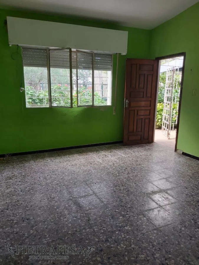 Casa ID.12899 - Casa y apto en venta, 2 dormitorios, patio-Belvedere