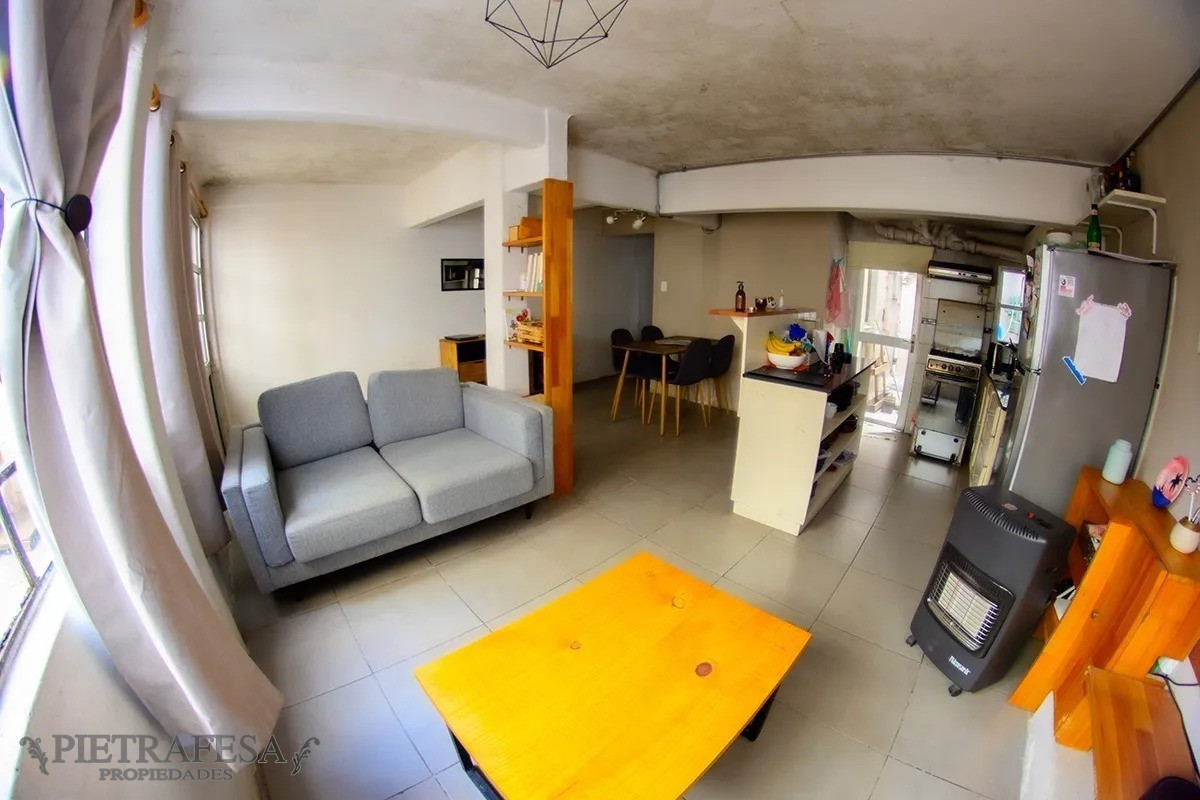 Casa ID.4741 - Casa en venta 2 dormitorios, 1 baño y patio con parrillero- Ciudad De Bahía Blanca- Parque Batlle