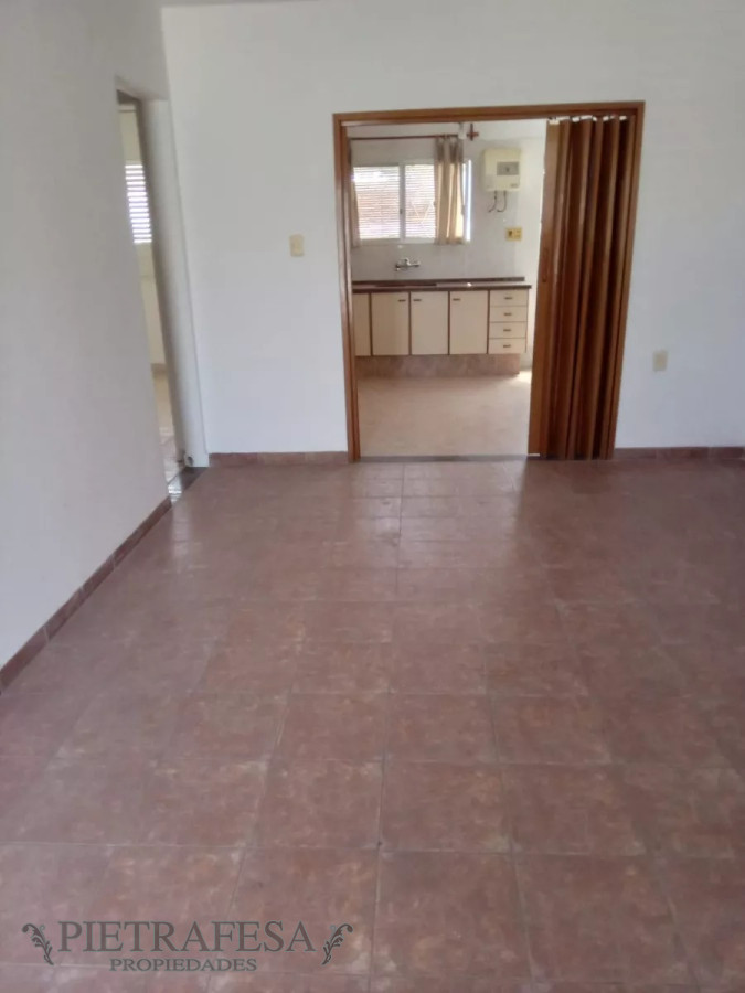 Casa ID.12408 - Casa en venta 2 dorm, 1 baño, cochera-Maroñas