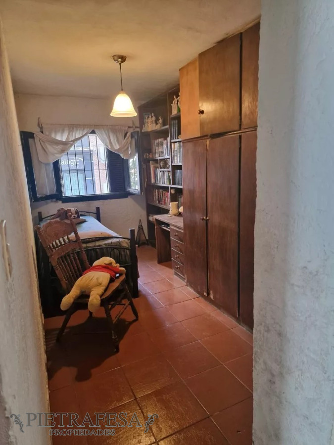 Casa ID.11328 - Casa en venta, 3 dormitorios, 3 baños, patio-Cordón 