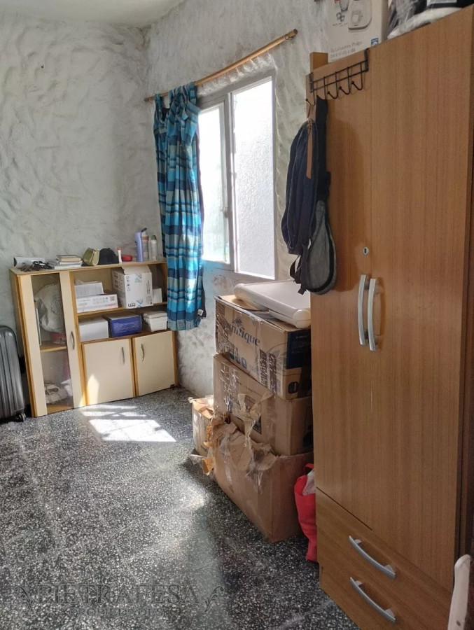 Casa ID.5960 - Casa en venta, 2 dormitorios, 1 baño y patio con parrillero- Juana De Arco- Brazo Oriental