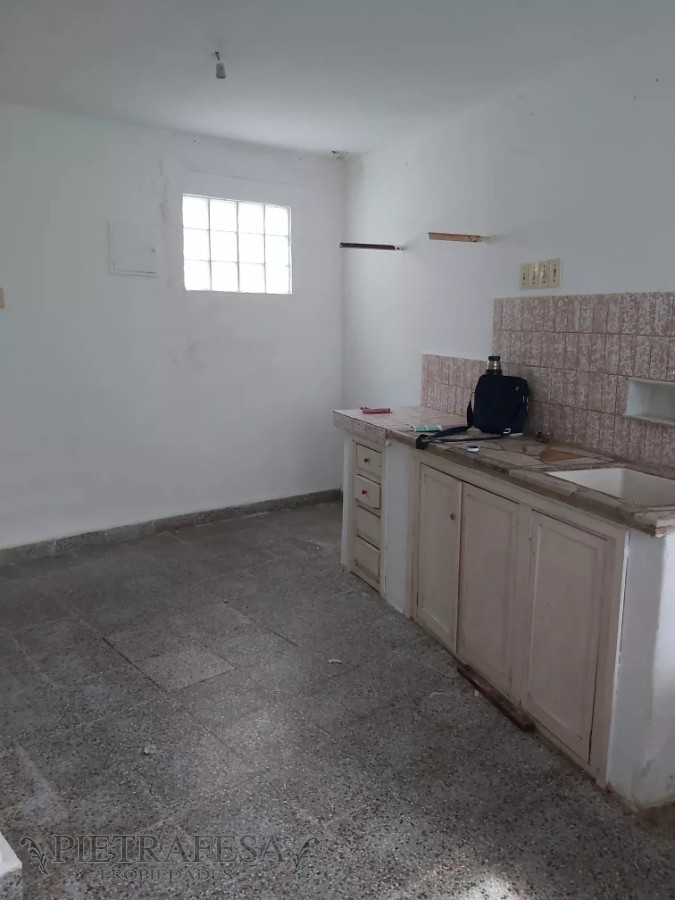Casa ID.12899 - Casa y apto en venta, 2 dormitorios, patio-Belvedere