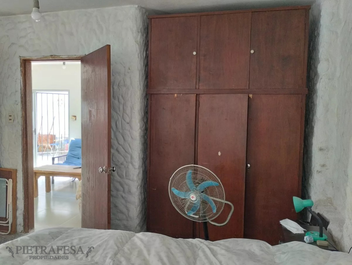 Casa ID.5960 - Casa en venta, 2 dormitorios, 1 baño y patio con parrillero- Juana De Arco- Brazo Oriental