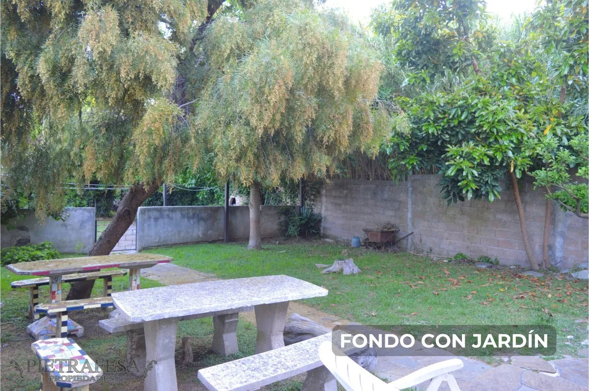 Casa ID.11661 - Casa en venta 4 dorm, 3 baños, barbacoa, gje-Malvin 