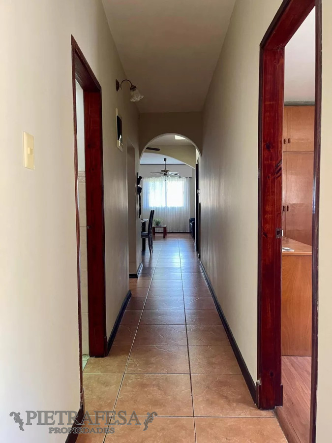 Casa ID.12082 - Casa en venta 4 dormitorios, 2 baños, gje- Buceo
