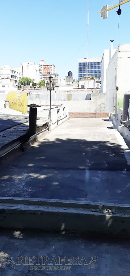 Casa ID.13556 - Casa de altos en venta, 4 dormitorios, 1 baño, azotea-Cordón 