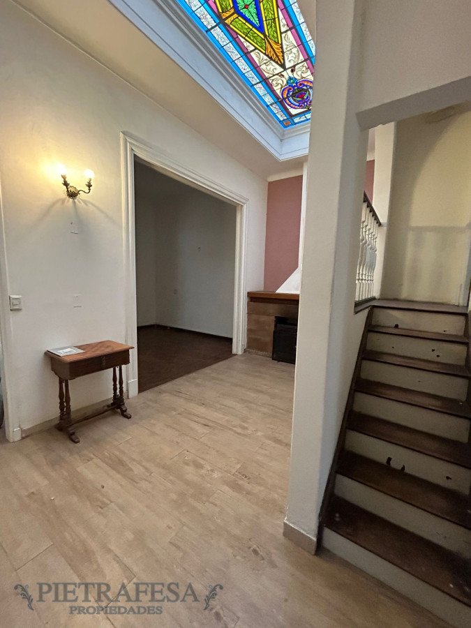 Casa ID.6952 - Casa en alquiler, 7 dormitorios, 4 baño, patio, garaje, Joaquín Núñez, Punta Carretas.