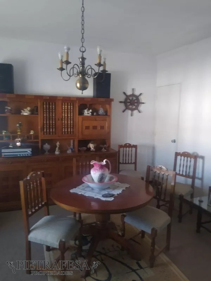 Casa ID.12089 - Casa en venta 2 dormitorios, garaje, terraza-Cerrito
