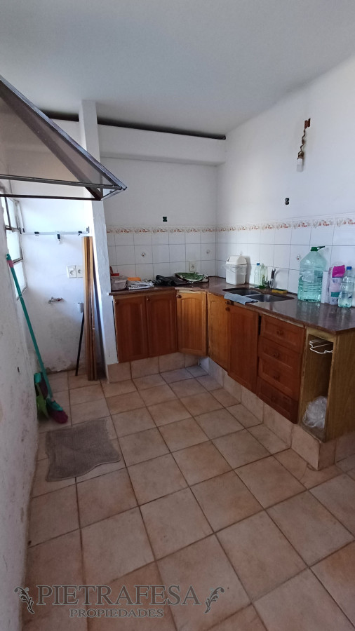 Casa ID.6919 - Casa en venta 3 dormitorios, 1 baño y fondo-Dolores Pereira De Rosell -Parque Batlle