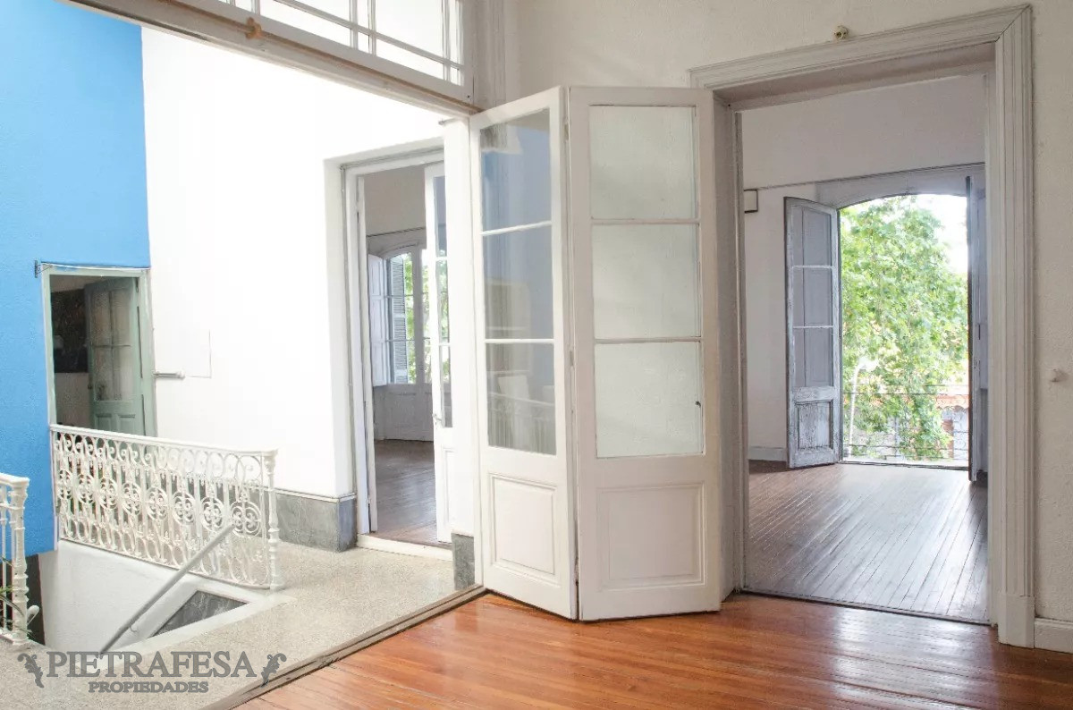 Casa ID.12034 - Casa en venta 2 dormitorios, 1 baño, azotea-Centro 