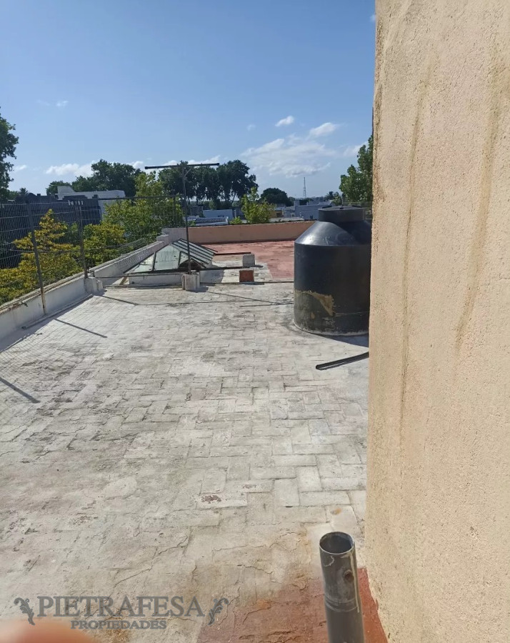 Casa ID.12164 - Casa en venta 4 dormitorios, 2 baños, azotea, unión