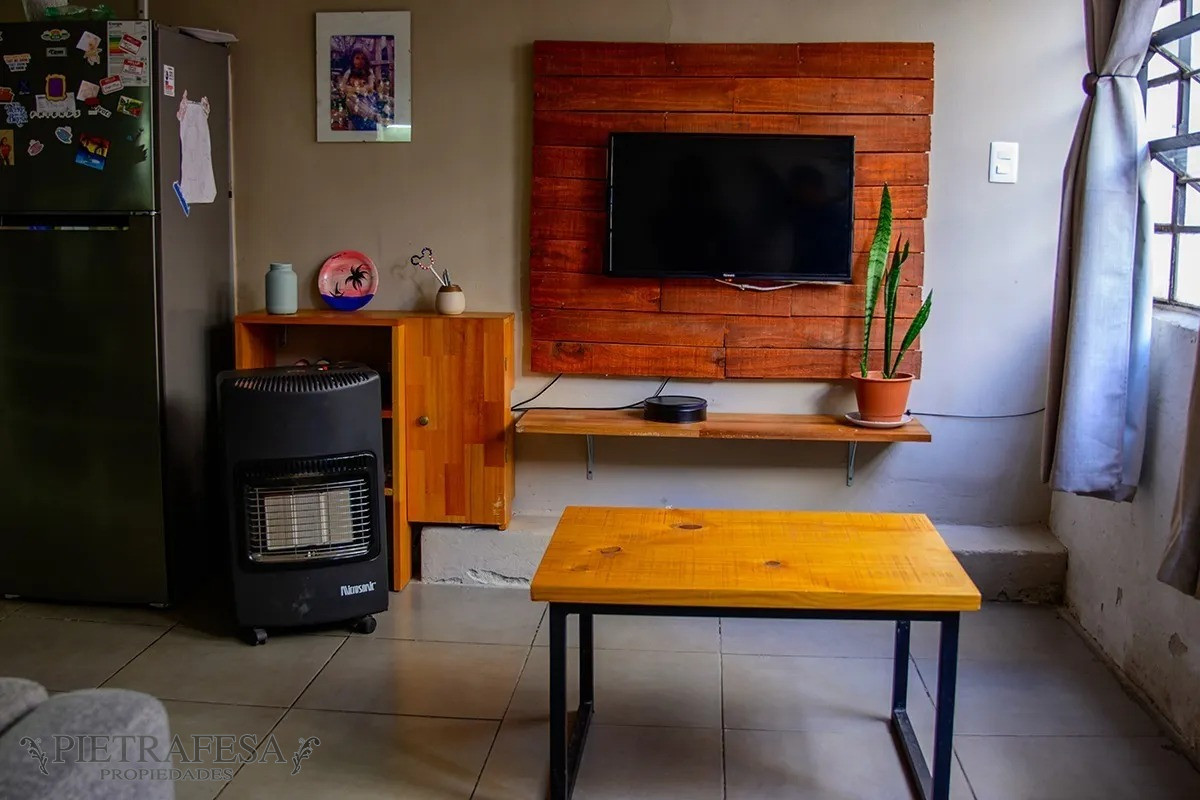 Casa ID.4741 - Casa en venta 2 dormitorios, 1 baño y patio con parrillero- Ciudad De Bahía Blanca- Parque Batlle