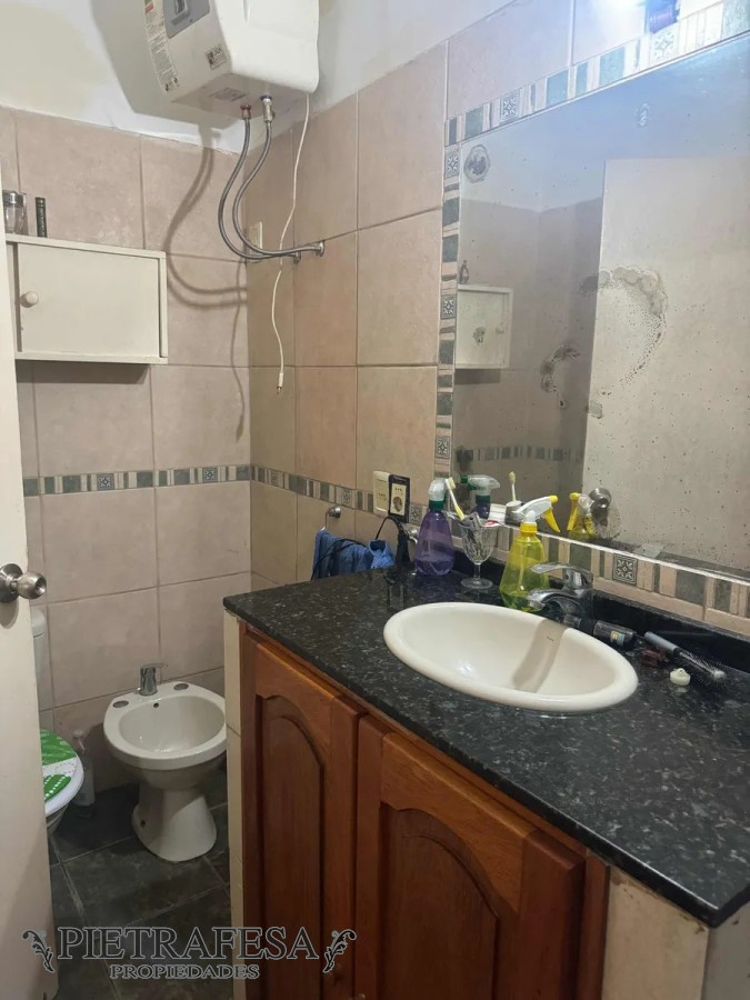 Casa ID.13622 - Ph de altos en venta 3 dormitorios, 2 baños, azotea-Villa Muñoz 