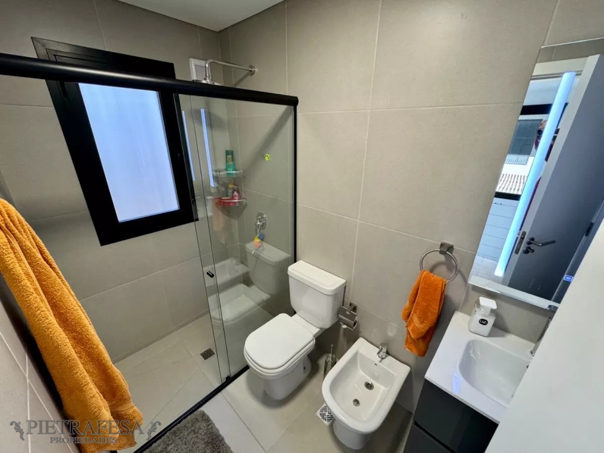 Casa ID.10720 - Casa en barrio privado -Cno de los Horneros 