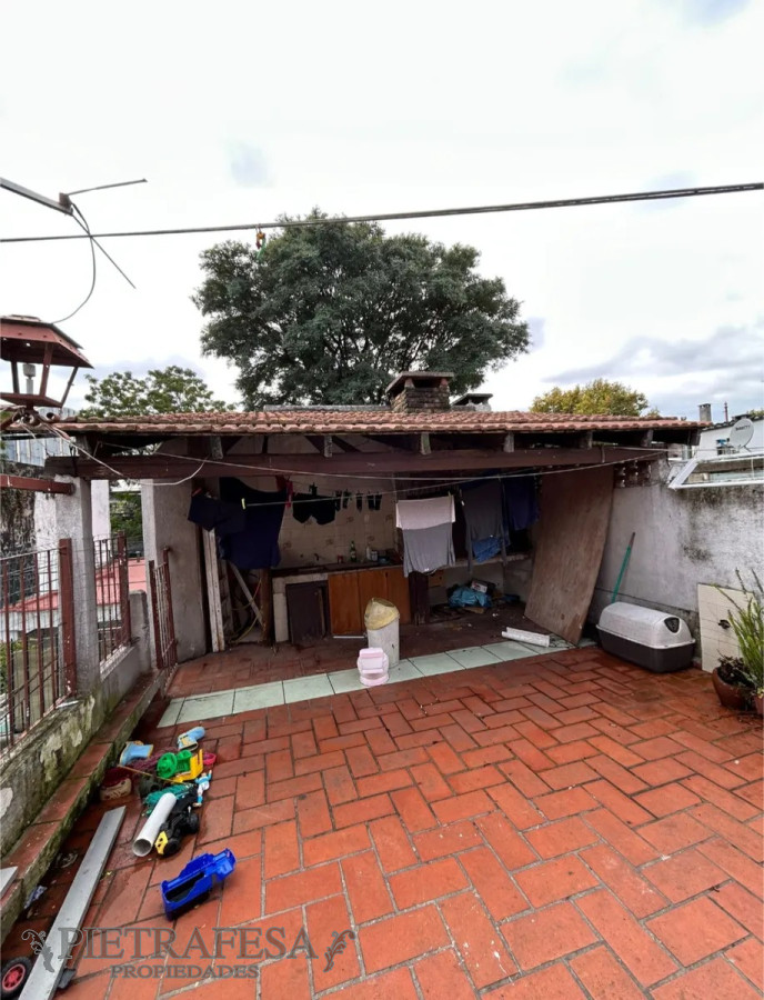 Casa ID.13790 - Casa en venta 3 dormitorios, 2 baños, patio-Aguada 
