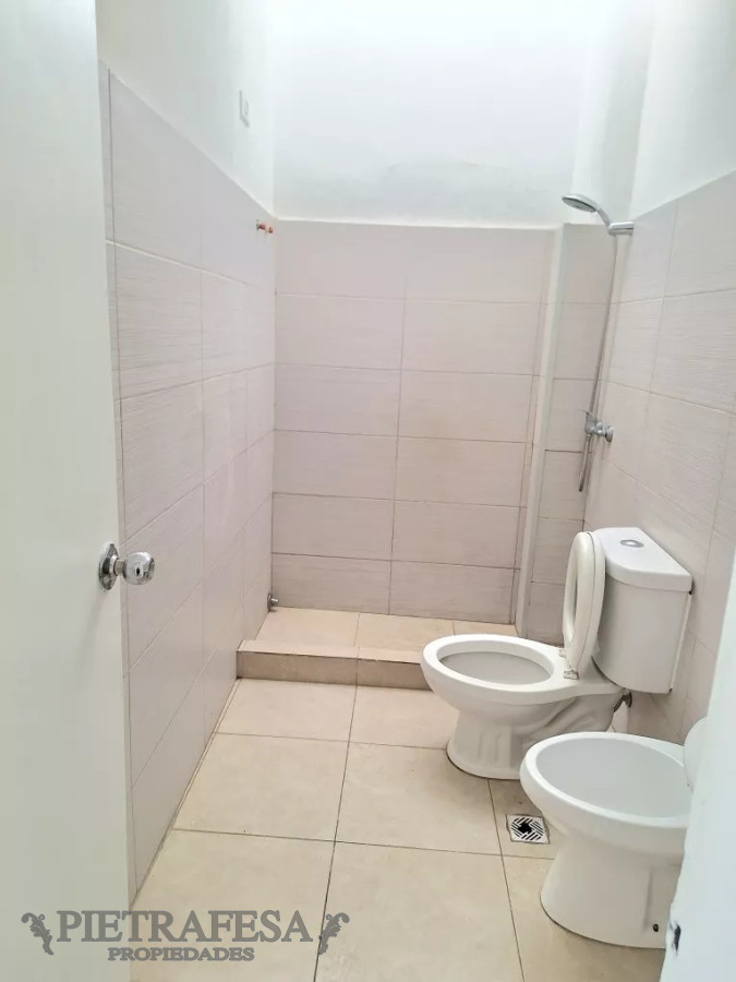 Casa ID.11256 - Casa y local en venta, 3 dormitorios, gaje-Mercado Modelo
