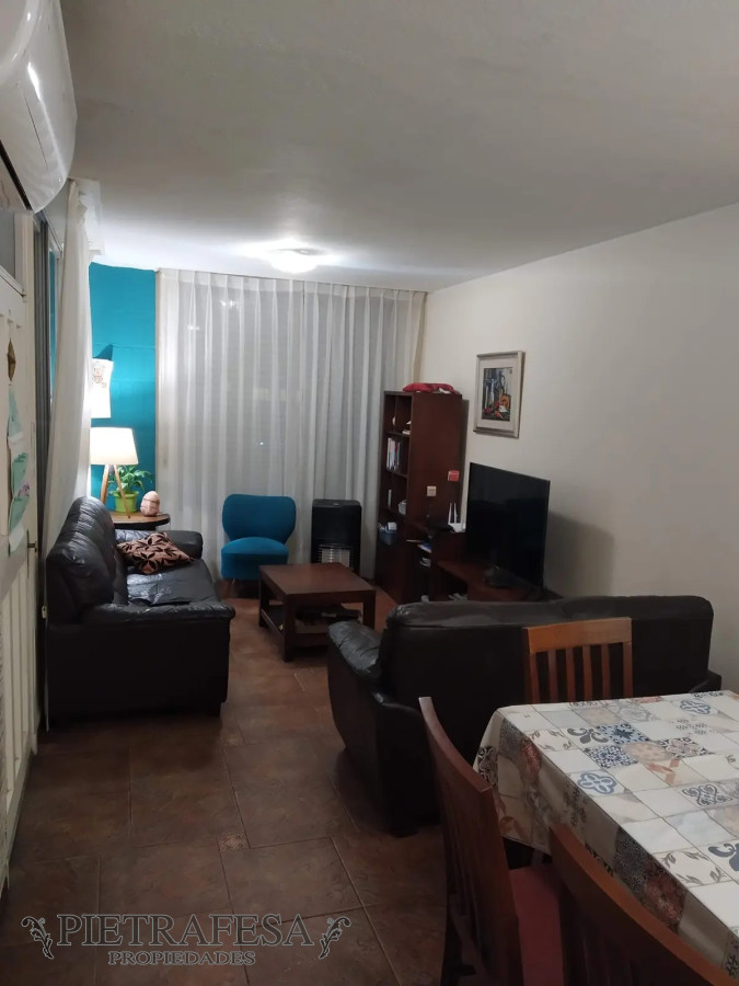 Casa ID.6867 - Casa en venta 3 dormitorios, 2 baños y patio con parrillero-Joaquín de Salterain -Cordón