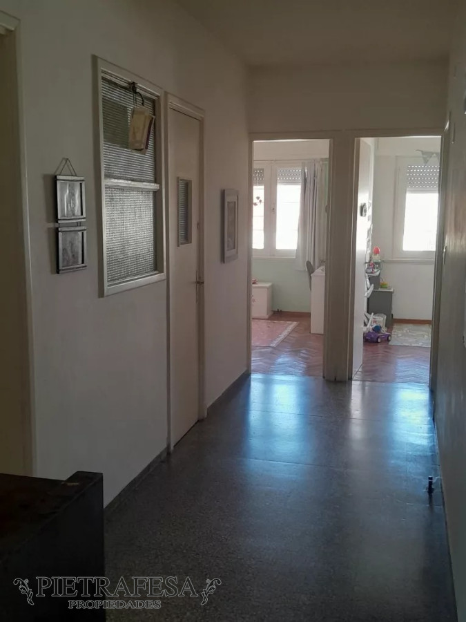 Casa ID.7706 - Casa en venta 3 dormitorios, 2 baños, patio y garaje-Nicaragua- La Comercial,