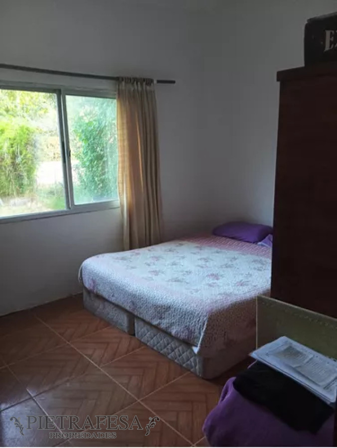 Casa ID.12701 - Casa en venta, 8dormitorios, 2baños, patio, cochera, piscina. El Pinar.