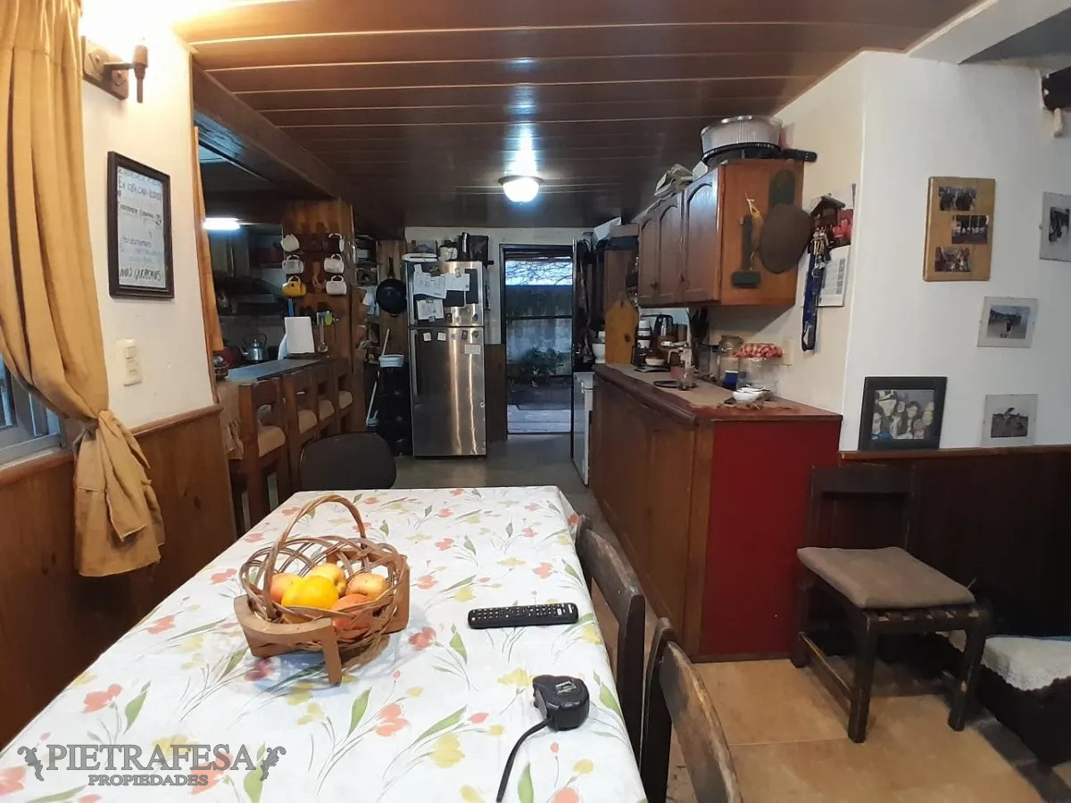 Casa ID.13502 - Casa en venta 3 dormitorios, 3 baños, gje-Colón 