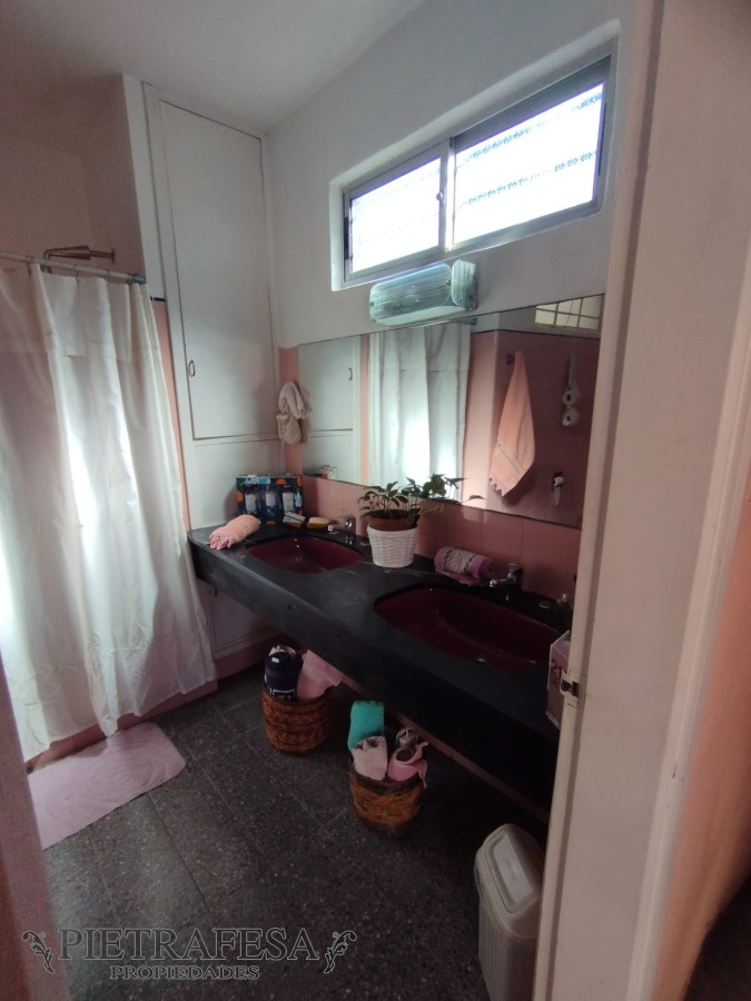 Casa ID.7234 - Casa en venta 3 dormitorios, 3 baños, patio y garaje- Estivao -Parque Batlle