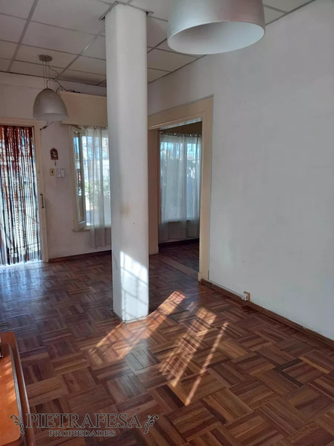 Casa ID.12778 - Casa en venta 1 dormitorio, patio, cochera-Piedras Blancas