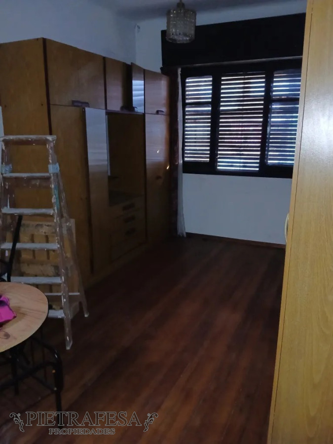 Casa ID.13465 - Casa en venta 3 dormitorios, 2 baño, azotea-La Comercial