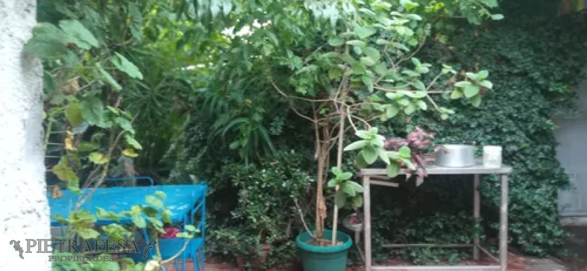 Casa ID.11890 - Casa en venta, 4dormitorios, 2baños, patio. Bella Vista.