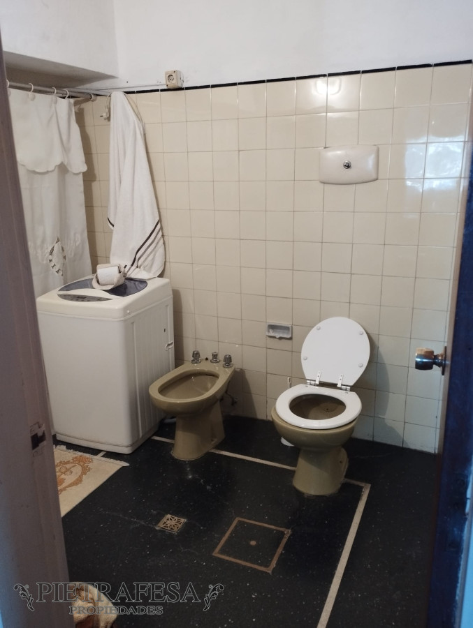 Casa ID.7234 - Casa en venta 3 dormitorios, 3 baños, patio y garaje- Estivao -Parque Batlle