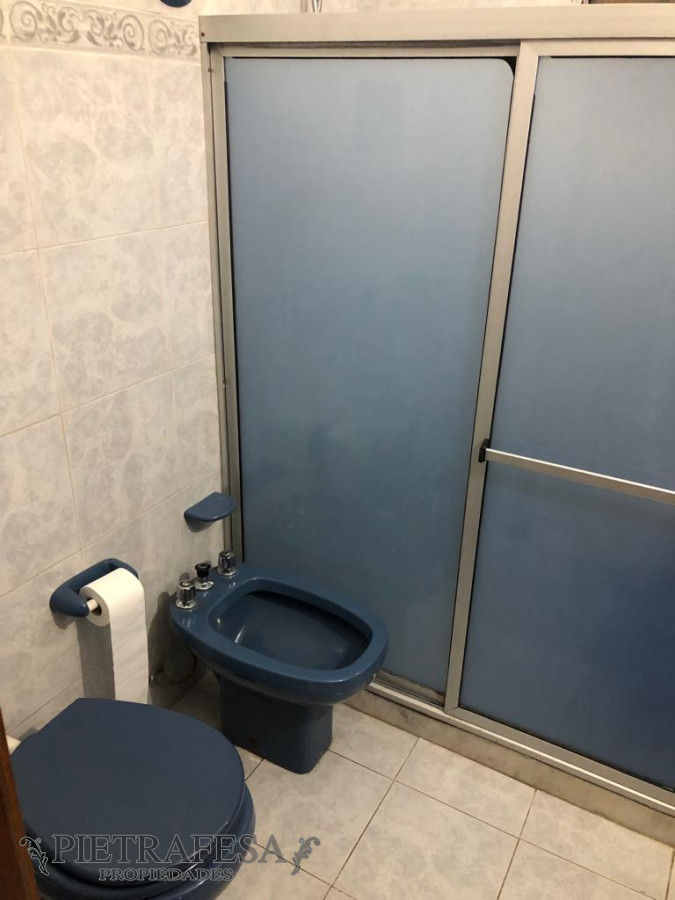 Casa ID.7833 - Casa en venta, 3 dormitorios, 1 baño, patio con parrillero y garaje- Guenoas-Cerrito