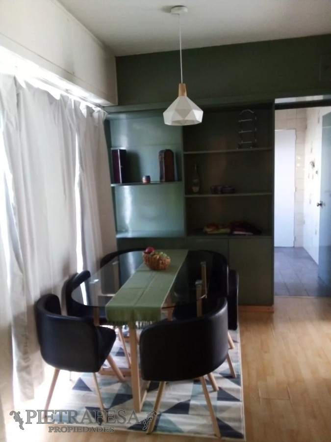 Casa ID.10839 - Casa en alquiler, amoblada, 2 dormitorios, 1 baño, patio, garaje,Punta Gorda.
