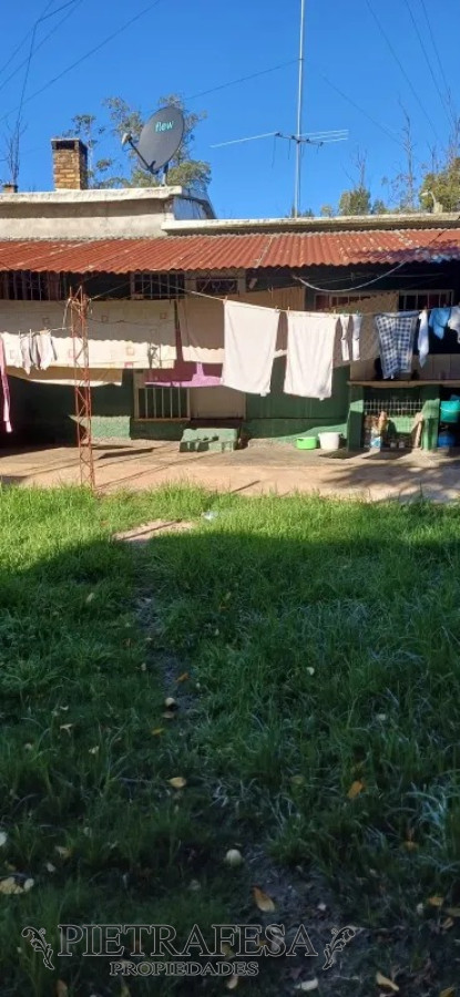 Casa ID.13436 - Casa en venta 2 dormitorios, 1 baño, fondo-Colón 