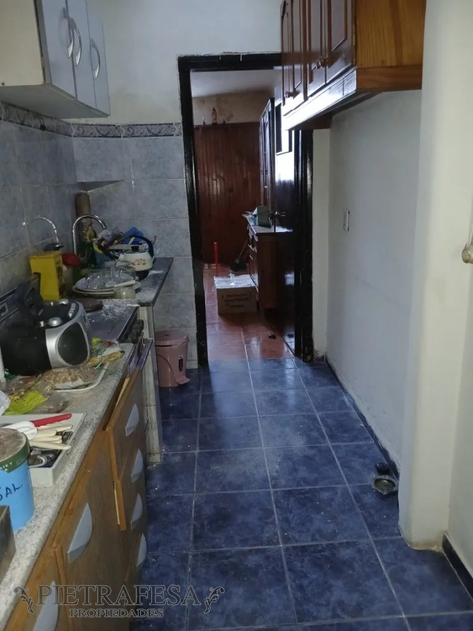 Casa ID.13465 - Casa en venta 3 dormitorios, 2 baño, azotea-La Comercial