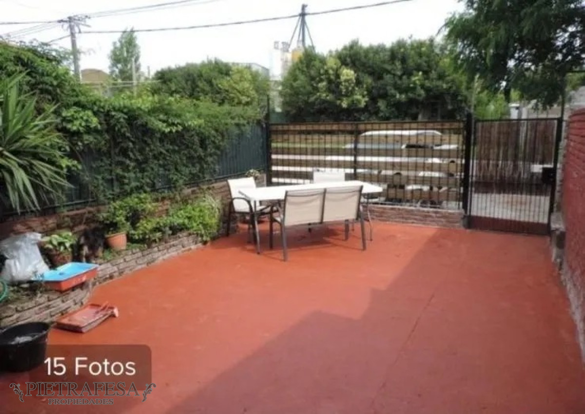 Casa ID.13291 - Casa en venta 2 dormitorios, patio, cochera-Manga 