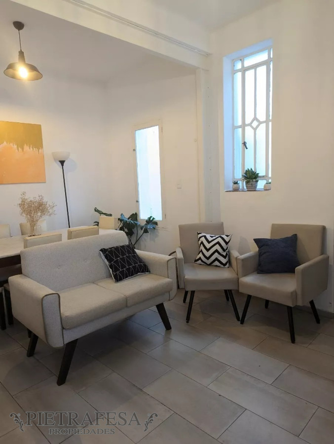 Casa ID.9385 - Casa en venta 2 dormitorios, 1 baño, cochera-Bella Vista