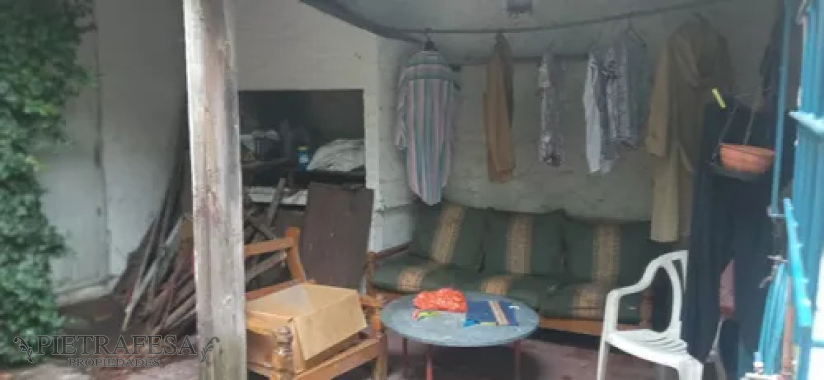 Casa ID.11890 - Casa en venta, 4dormitorios, 2baños, patio. Bella Vista.