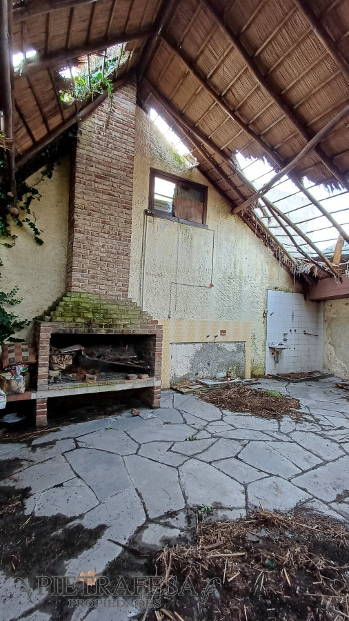 Casa ID.13384 - Casa en venta 2 dormitorios, terreno, garaje-Malvin Norte 