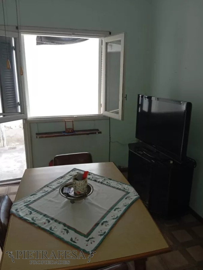 Casa ID.13106 - Casa en venta 2 dormitorios, cochera, galpón-Reducto 
