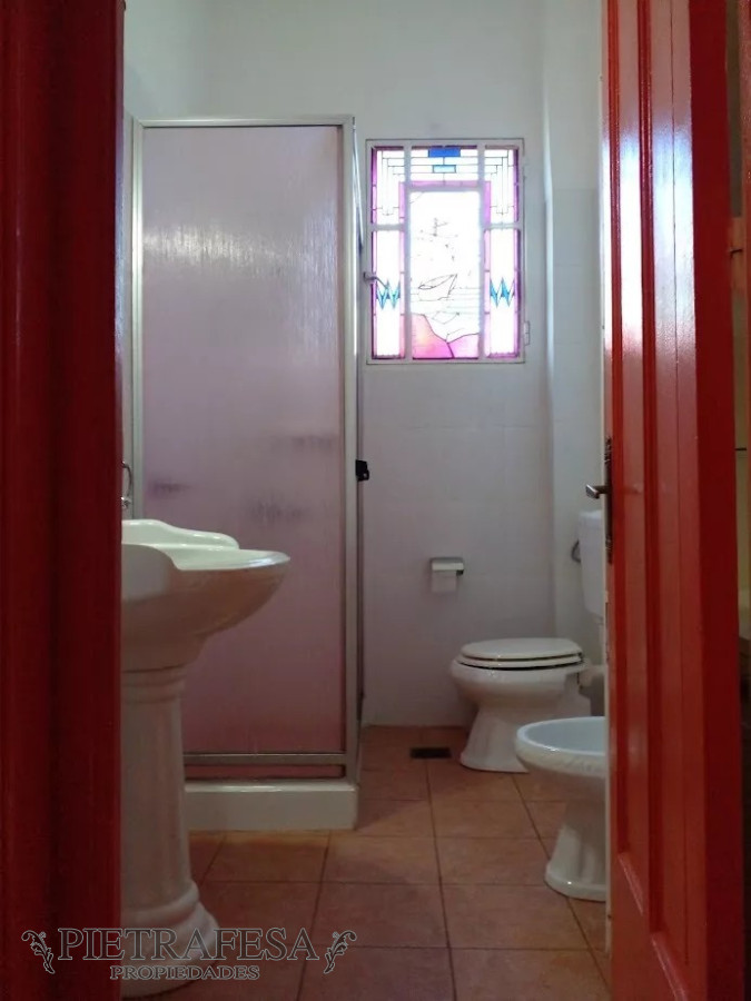 Casa ID.7993 - Casa mas local en venta, 3 dormitorios, 3 baños y azotea-Ejido-Barrio Sur