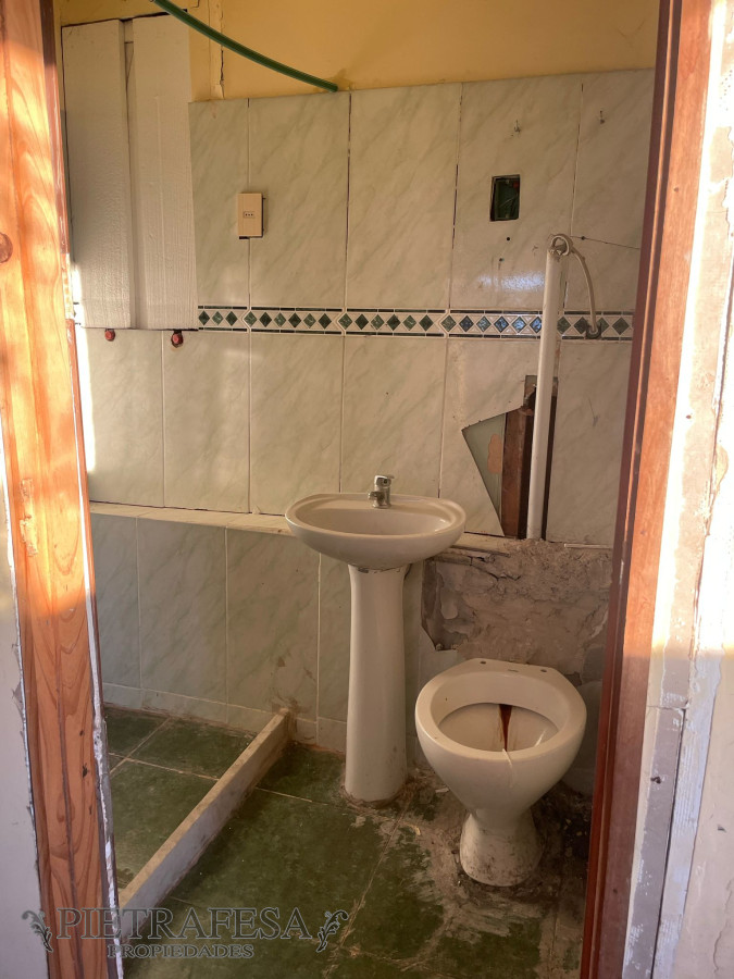 Casa ID.5115 - Casa en venta 2 dormitorios, 1 baño, jardín y azotea- Alejandro Gallinal- Malvin Norte