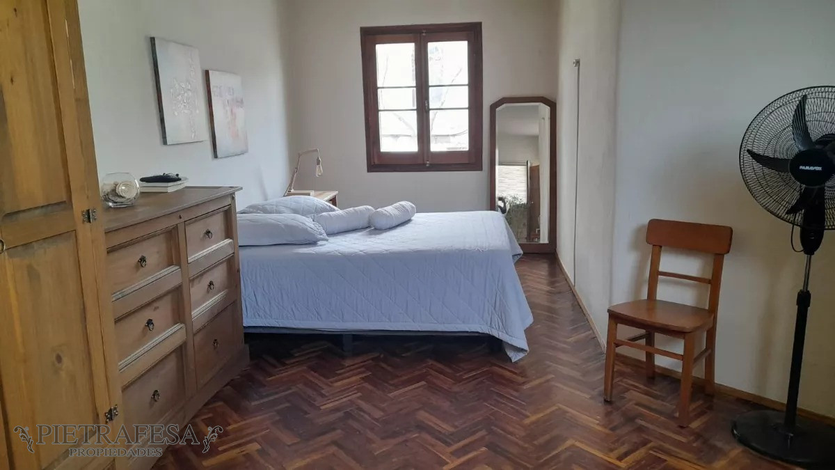 Casa ID.11284 - Casa en venta 3 dorm, 1 baño, azotea-La Blanqueada