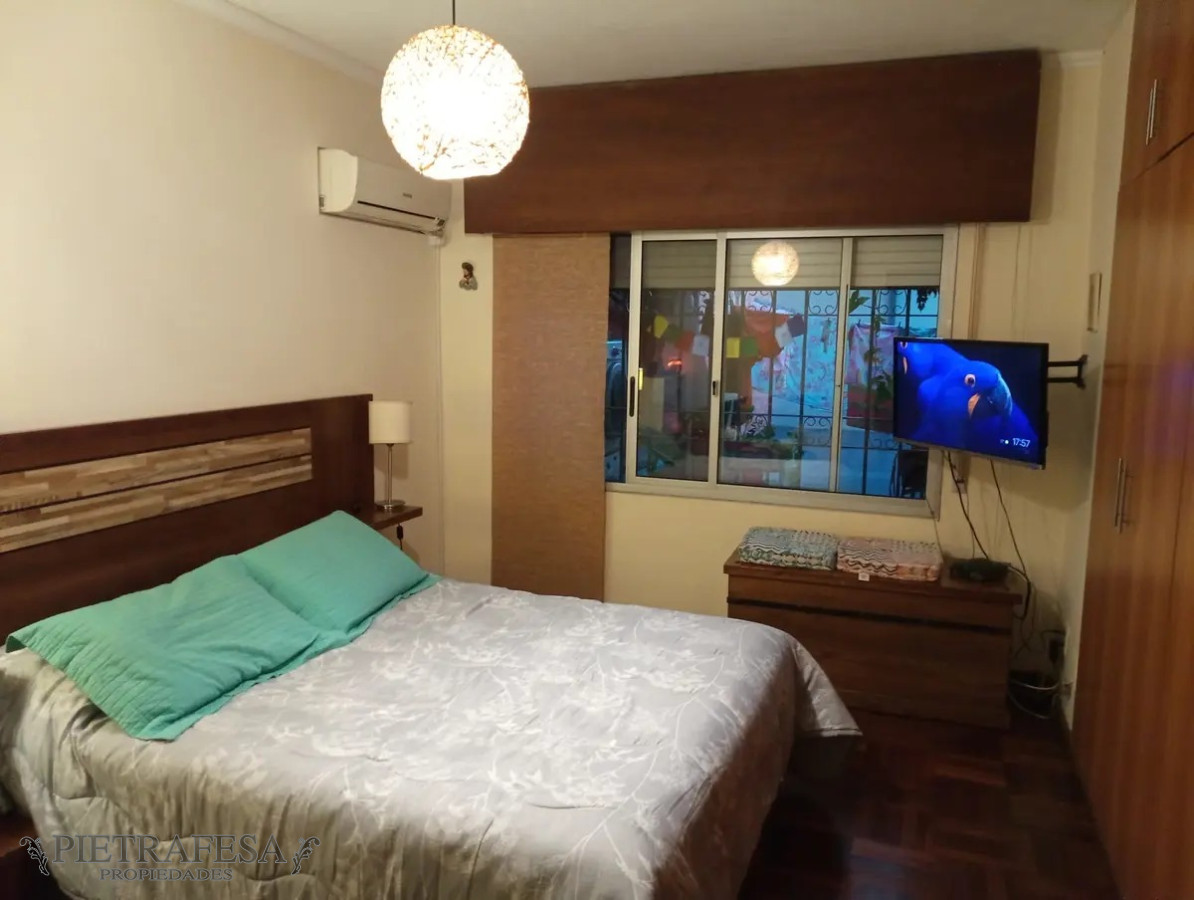 Casa ID.6867 - Casa en venta 3 dormitorios, 2 baños y patio con parrillero-Joaquín de Salterain -Cordón
