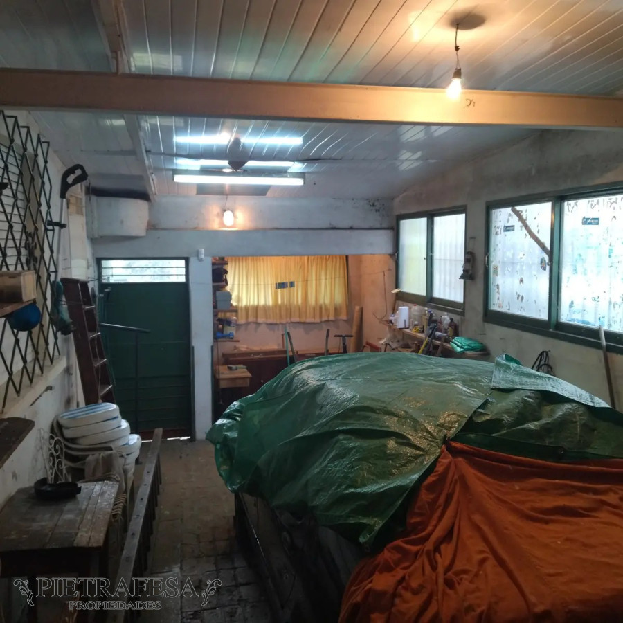 Casa ID.11507 - Casa en venta 3 dormitorios, 2 baños, barbacoa, cochera-Aires Puros