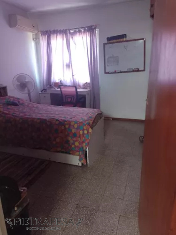 Casa ID.12746 - Casa en alquiler, 3dormitorios, 1baño, patio, garaje. Solymar.
