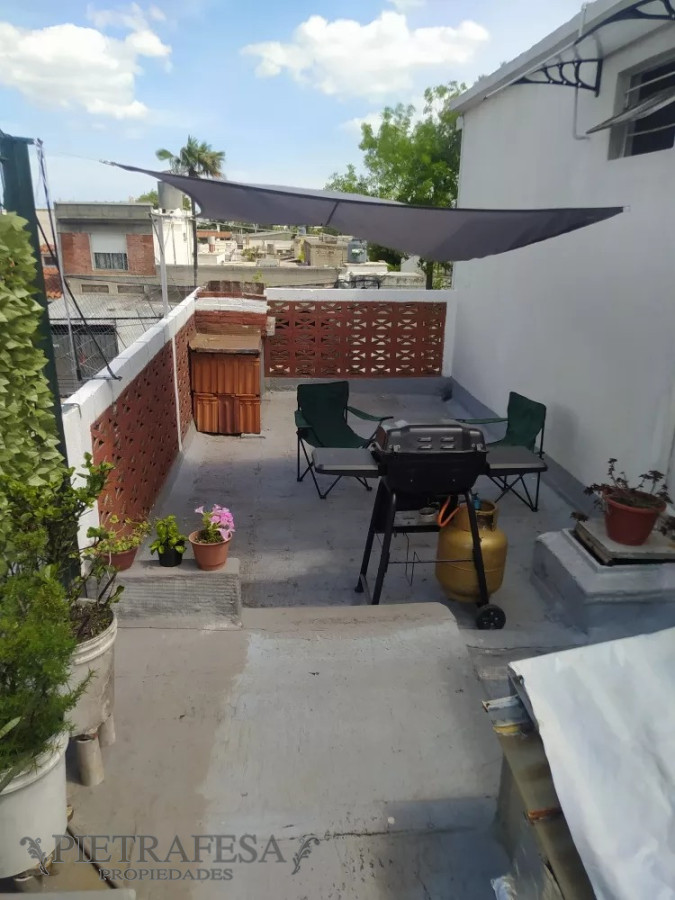Casa ID.12089 - Casa en venta 2 dormitorios, garaje, terraza-Cerrito