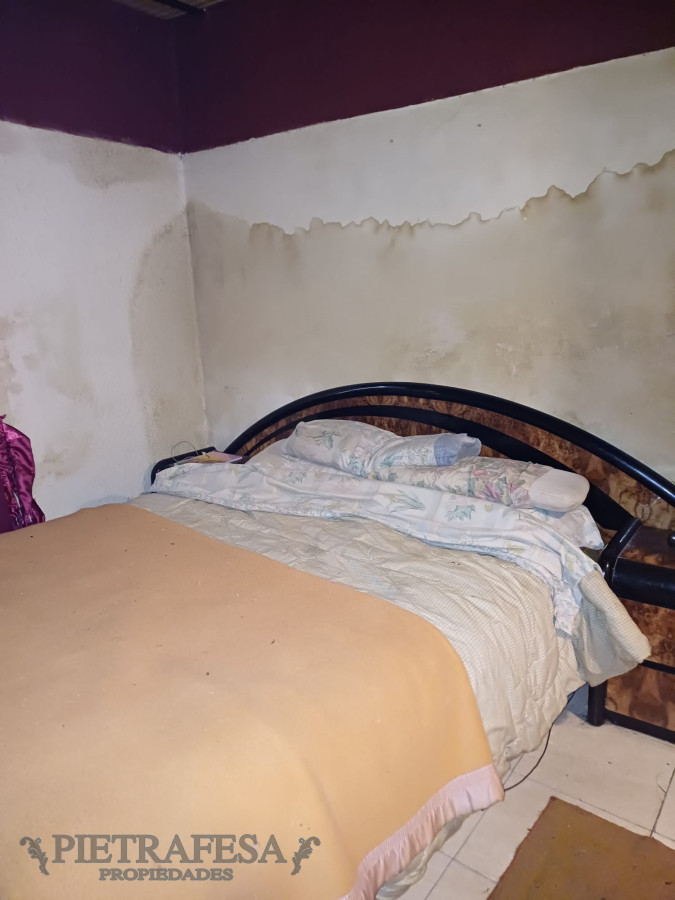 Casa ID.8477 - Casa en venta 2 dormitorios, 1 baño, cochera y fondo-José Serrato- Unión