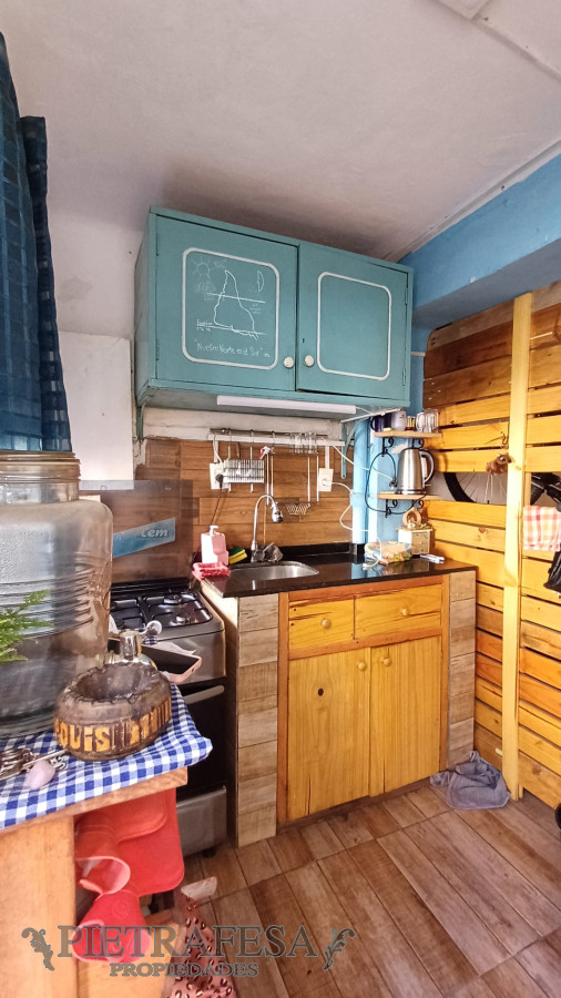 Casa ID.13628 - Casa mas monoambiente en venta 2 dormitorios, 2 baños, patio -Tres Cruces.